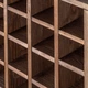 Дерев’яний стелаж для вина Kadax Loreo шахівниця темно-коричневий 52 x 52 см (5906638310731) - зображення 5