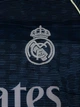Детская футбольная форма Real Madrid 2025/26 — Kylian Mbappé №10 (резервная, тёмно-синяя), размер 26 (рост 140–145 см) - изображение 4