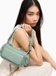 Сумка багет седло женская из искусственной кожи маленькая Armani Exchange Large Shoulder Bag With Side Pockets XW000405AF12589U7231 Зеленая (82434543916) - изображение 3