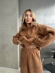 Женский теплый костюм с меха Тедди кофейного цвета 36233 46/48 - изображение 3