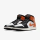 Чоловічі кросівки AIR JORDAN 1 MIDПомаранчевий 44 (DQ8426-801) - зображення 1
