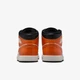 Чоловічі кросівки AIR JORDAN 1 MIDПомаранчевий 44 (DQ8426-801) - зображення 3