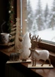 Набір декоративних оленів Livarno Home Christmas Decoration з дерева 34/25,3 см Бежевий - зображення 4