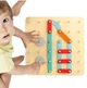 Геометрическая развивающая доска Montessori деревянная игрушка для обучения конструктивная игра развитие логики моторики конструктор детский пазл складывание фигур и букв мозаика для самых маленьких бизиборд - изображение 4