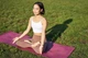 Килимок для йоги та фітнесу PowerPlay 4010 PVC Yoga Mat Рожевий (173x61x0.6) - изображение 9