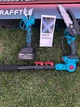Аккумуляторный садовый набор 3в1 Krafftec 42 V с секатором, мини-пилой и телескопической штангой до 2,7 метра для обрезки деревьев и ухода за садом - изображение 2