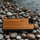 Накладка SkinBacker Wood для Apple iPhone 16е Римская оливка (80159) - изображение 5