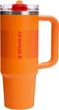 Термокухоль сталевий із подвійною вакуумною ізоляцією Stanley Quencher ProTour Flip Straw 0,89 л Goldenrod Fade - зображення 1