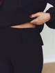 Жіночі штани демісезонні теплі з щільного в’язаного трикотажу прямого фасону з цільнокроєним поясом на резинці Seventeen XXL-3XL Чорний 2382-1.6559 - зображення 2