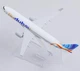 Модель літака Boeing 737 FlyDubai Airlines 1:400 металева лита колекційна модель пасажирського авіалайнера 16 см - зображення 4