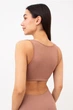 Бесшовный женский топ с эффектом push-up из микрофибры Giulia TOP SHAPE S/M Brown-mokko, кроп-топ - изображение 3