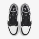 Кроссовки мужские Jordan 1 Low 45 Черно-белый 553558-040 - изображение 5