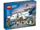 Конструктор LEGO City Пассажирский самолет 913 шт для детей 7+ (60367) - изображение 2