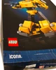 Zestaw klocków LEGO Icons Bumblebee 950 elementów (10338) (955555915397689) - Outlet - obraz 2
