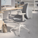 Офисное кресло с подлокотниками HATTEFJALL IKEA 605.389.60 серый - изображение 4