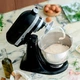 Кухонный комбайн KitchenAid Artisan 4,8 л 5KSM175PSEOB с откидным блоком черный - изображение 3
