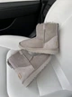 Жіночі угг Міні Замш Світло Сірі Змійка та Лак Пьятка UGG Mini Light Grey Suide Zipper (39, бежевый) - изображение 2
