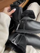 Жіночі угг Міні Шкіра зі Змійкою UGG Mini Short ZIP Black Leather - зображення 11