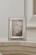 Серебряная фоторамка (20061 L) 20x24 см - изображение 2