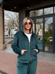 Женский велюровый спортивный костюм, цвет изумрудный, 44 - изображение 1
