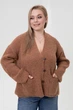 Жіночий в’язаний кардиган Верес з кишенями SEWEL 50-52 XL Світло-коричневий (sw-2000000302706) - изображение 4
