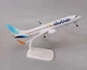 Модель літака Boeing 737 FlyDubai 1:300 металева лита колекційна модель пасажирського авіалайнера 20 см - зображення 1