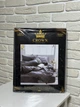 Постельное белье CROWN Gold Collection Graphite – хлопок сатин, двуспальный комплект графитового цвета. - изображение 1