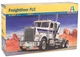 Збірна модель 1:24 вантажівка Freightliner FLC Italeri 3859 - зображення 2