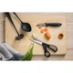 Кухонний ніж Fiskars Essential для сиру 17,7 см (1065588) - зображення 4