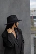 Шляпа федора женская с серебро цепью D.Hats цвет черный - изображение 3