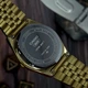 Мужские часы Casio MTP-B145G-9A золотистые 50 м - изображение 9
