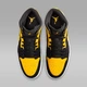 Кросівки Air Jordan 1 Mid Se Black/Yellow HJ6654-071 47 - зображення 6