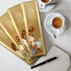 Шоколад Lindt Hazelnut and Raisin Gold Milk Chocolate 300г - изображение 6