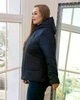 Демісезонна жіноча куртка великого розміру UF-Fashion00431-MT 48 синій - зображення 3