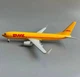 Модель літака Boeing 737 DHL 1:300 металева лита колекційна модель грузового авіалайнера 20 см - зображення 4