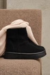 Женские зимние короткие угги PARADIZE SHOES из черной замши с молнией на высокой подошве 40 размер (стелька 26,1 см) - изображение 3