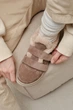 Женские зимние кроссовки PARADIZE SHOES из темно-бежевой замши на липучках с меховой опушкой 36 размер (стелька 24 см) - изображение 4