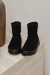 Женские зимние угги PARADIZE SHOES из черной замши с молнией на внешней стороне на высокой подошве 38 размер (стелька 24,7 см) - изображение 2