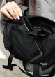 Женская сумка бананка Sambag Dynamicdart черная 38 × 21 × 7 см (80411065) - изображение 8