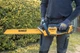Кущоріз акумуляторний DeWalt DCMHT564P1 - зображення 10