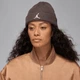 Шапка Jordan Air Terra Beanie ONE SIZE Мокко FZ2055-237 - изображение 1