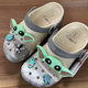 Зоряні Війни Crocs Classic Clog Star Wars Grogu Classic Clog Bone (39-40, бежевий) - зображення 8