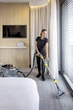 Пилосос миючий KARCHER Puzzi 10/1 Edition (1.100-131.0) - зображення 10