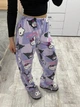 Фиолетовые плюшевые брюки Hello Kitty Kuromi унисекс | Теплые флисовые брюки Hello Kitty & Kuromi для дома M-L - изображение 1