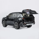 Модель автомобиля Lexus LX 600 в масштабе 1:24 оснащена звуковыми и световыми эффектами и подвижными деталями - изображение 4