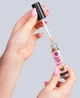 Блиск для губ з ефектом вібрації Secret Play LIP GLOSS Vibrant Kiss Pina Colada 6 грам - зображення 3