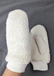 Теплые зимние перчатки с мехом, варежки из плюшевой ткани для зимы женские INNOE 85005-4, Молочный - изображение 4