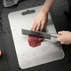 Двухсторонняя кухонная доска из нержавеющей стали для мяса овощей и рыбы 29×20 см серебристая U9628 - изображение 8