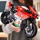 Конструктор мотоцикл Ducatо V4 на 863 деталей в размере 1:10 (В крафтовой упаковке) - изображение 2