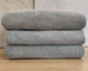 Набор турецких махровых однотонных полотенец Zeron 3 штуки 70х140 Light Gray плотность 500 г/м2 - изображение 1